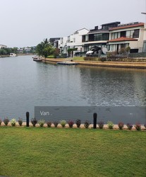 Ocean Drive (D4), Detached #213982111